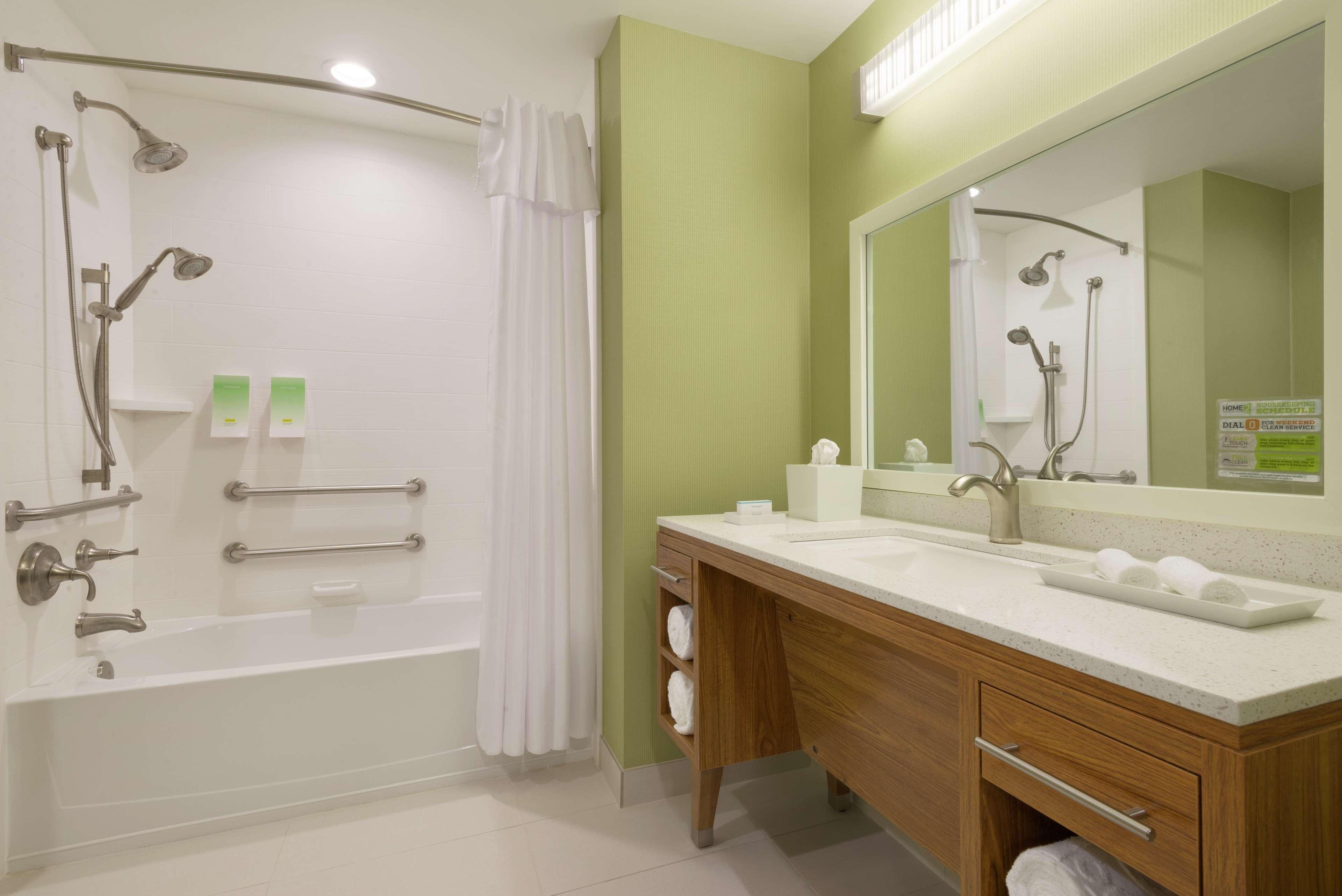 Home2 Suites By Hilton Tallahassee State Capitol Zewnętrze zdjęcie