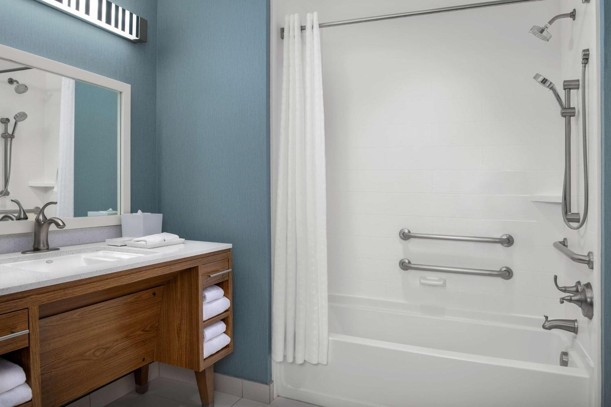 Home2 Suites By Hilton Tallahassee State Capitol Zewnętrze zdjęcie