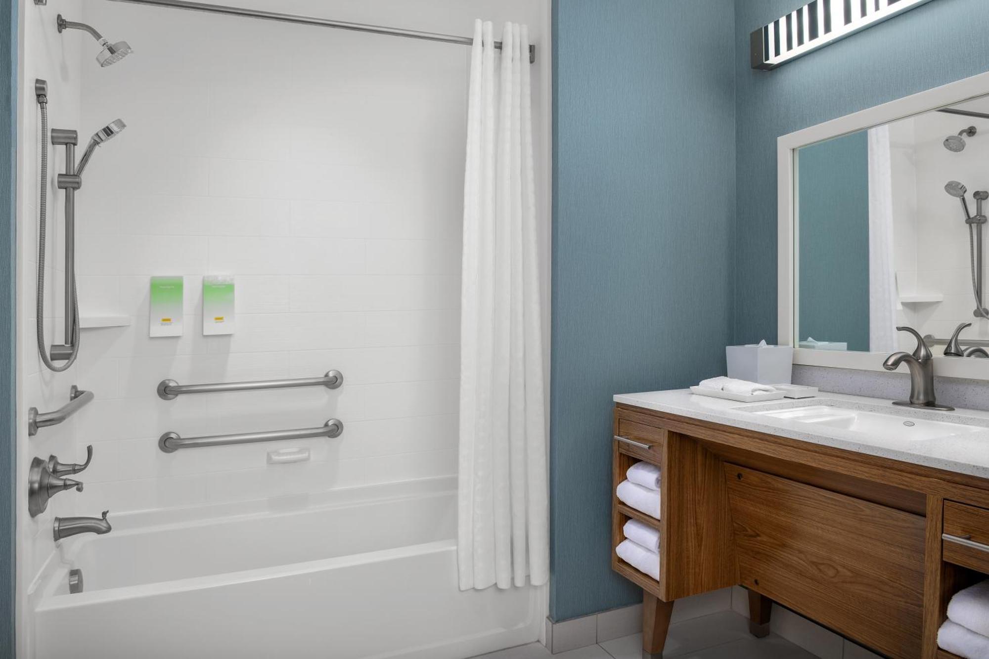 Home2 Suites By Hilton Tallahassee State Capitol Zewnętrze zdjęcie